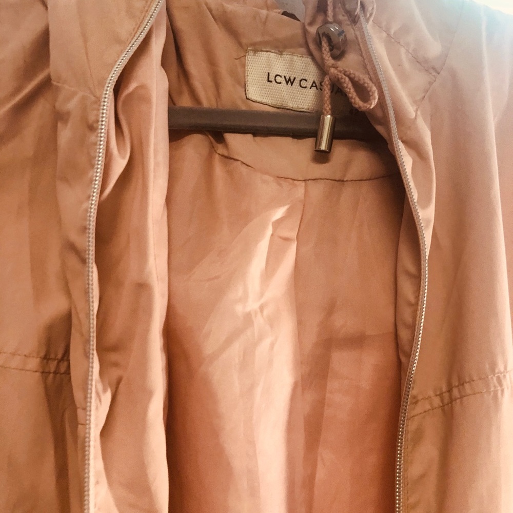Chic, light jacket - Picture 2 of 4